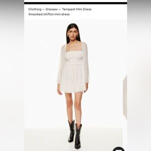 Aritzia tempest dress size small in green